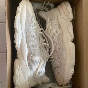 Adidas OZWEEGO 7.5